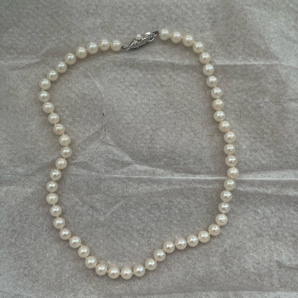 Akoya Cultured Pearl Necklace